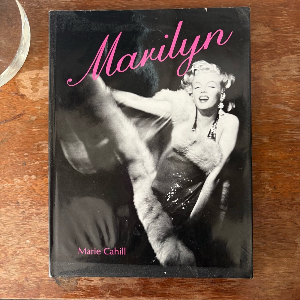 🏡Marilyn Monroe Black & Pink Hardcover Coffee Table Book - Picture 2 of 7